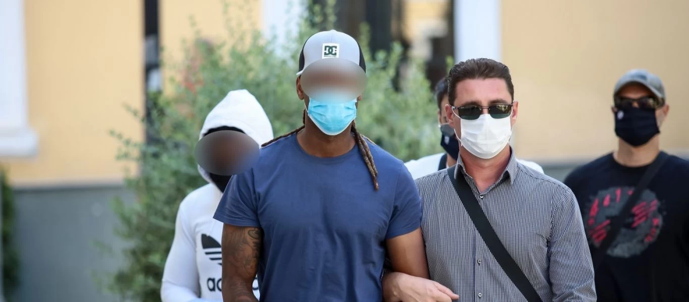 Ρ.Σεμέδο: Οι τρεις λόγοι που οδήγησαν στην απόφαση - Τα απειλητικά μηνύματα που καταγγέλλει πως δέχθηκε